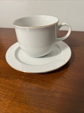 White Porcelain Teacup & Saucer with Gold Trim